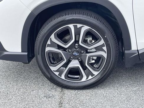 Certified 2025 Subaru Ascent Limited w/ Popular Package #1 image 9