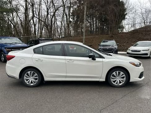 Certified 2023 Subaru Impreza 2.0i image 2