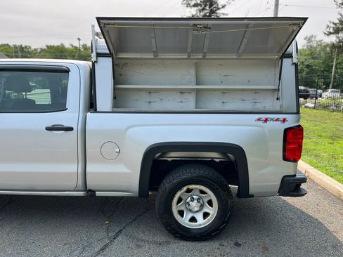 Used 2017 Chevrolet Silverado 1500 W/T AWD/4WD image 14