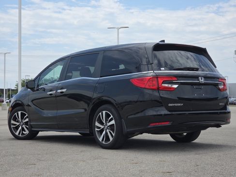Used 2024 Honda Odyssey Touring image 18
