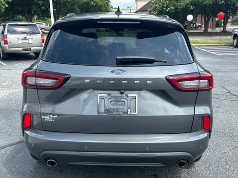 Used 2023 Ford Escape ST-Line w/ Tech Pack #1 FWD image 4