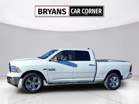 Used 2018 RAM 1500 Big Horn image 16