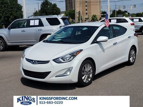 Used 2015 Hyundai Elantra SE w/ Option Group 02 FWD image 1