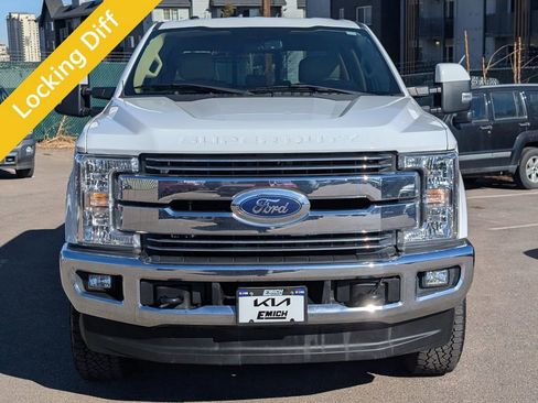 Used 2017 Ford F350 Lariat image 6