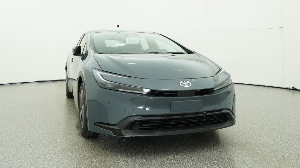 New 2026 Toyota Prius LE FWD image 33