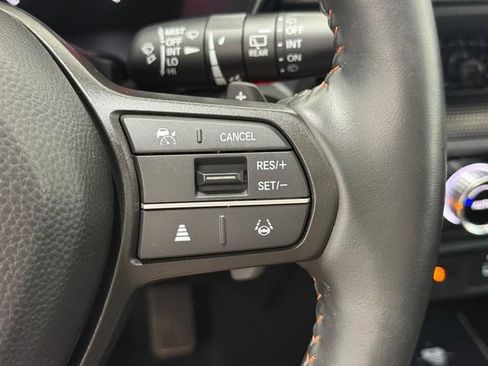 Used 2025 Honda CR-V Sport-L image 16