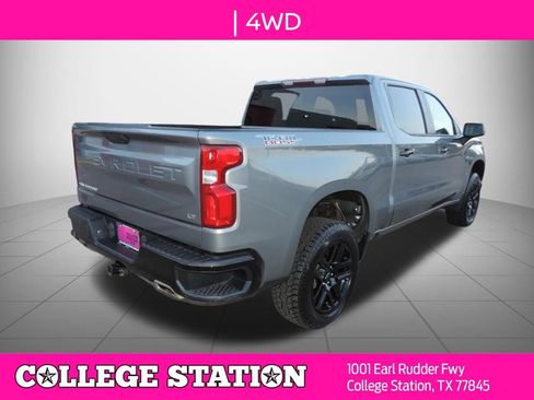 Used 2022 Chevrolet Silverado 1500 LT Trail Boss AWD/4WD image 4