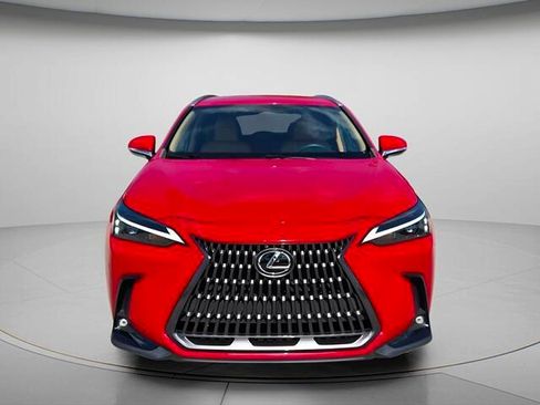 Used 2024 Lexus NX 250 FWD w/ Towing Package (2000 Lbs) image 5