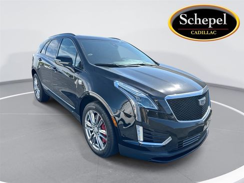 Certified 2022 Cadillac XT5 Sportv w/ Technology Package AWD/4WD image 1