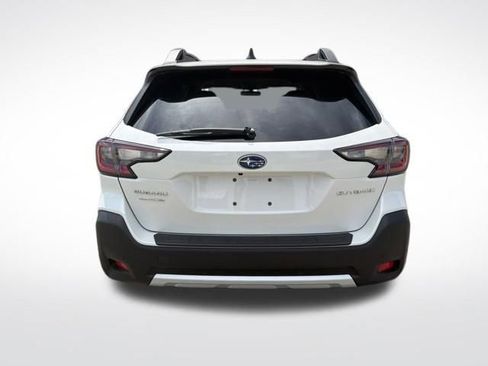 Used 2024 Subaru Outback Limited AWD/4WD image 4