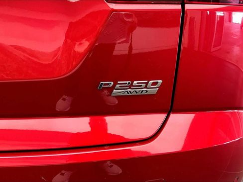 Used 2019 Jaguar E-PACE S image 10