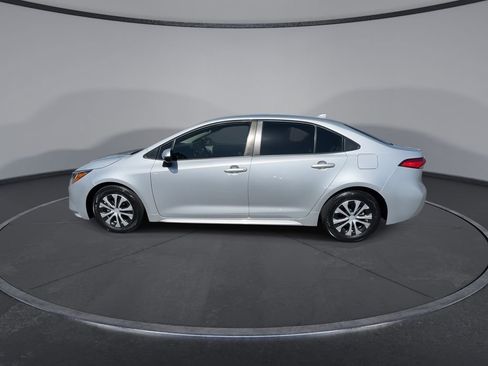 Used 2022 Toyota Corolla LE FWD image 6