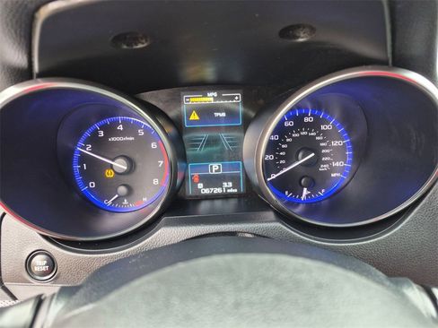 Used 2018 Subaru Outback 2.5i Premium image 16