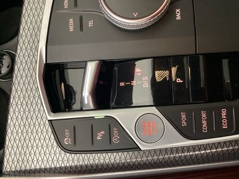 Used 2023 BMW 330i xDrive Sedan w/ M Sport Package image 27