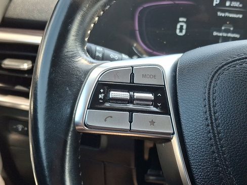 Used 2024 Kia Telluride S image 22