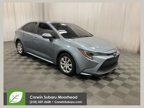 Used 2021 Toyota Corolla LE FWD image 1