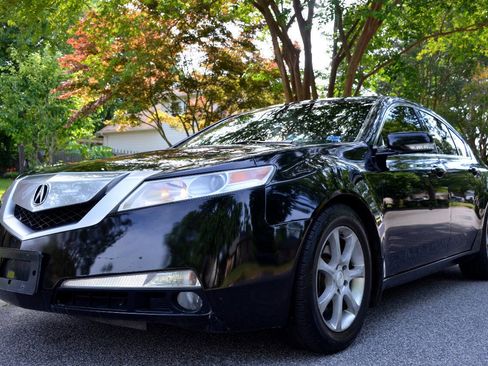 Used 2009 Acura TL w/ Technology Package FWD image 2