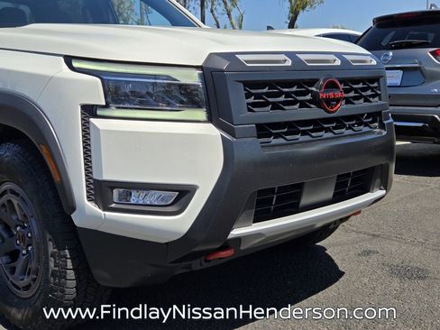 Used 2025 Nissan Frontier Pro-X w/ Pro Convenience Package RWD image 8