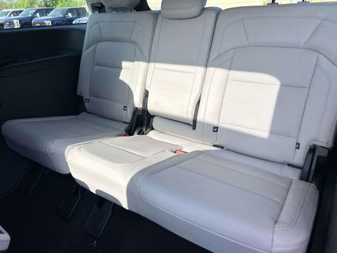 New 2026 Lincoln Navigator Reserve AWD/4WD image 20