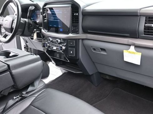 Used 2025 Ford F150 XLT w/ Equipment Group 301A Standard AWD/4WD image 29