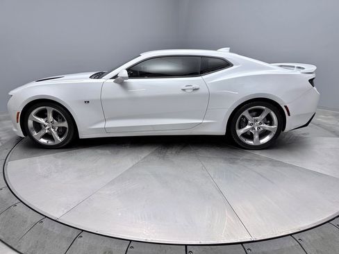 Used 2017 Chevrolet Camaro SS image 11