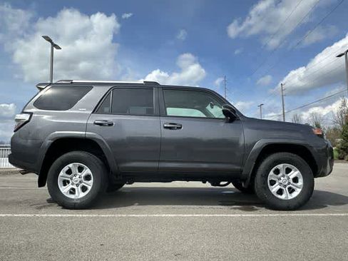 Used 2023 Toyota 4Runner SR5 Premium w/ Moonroof Package image 3