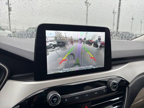 Used 2021 Ford Escape SE w/ Convenience Package image 20