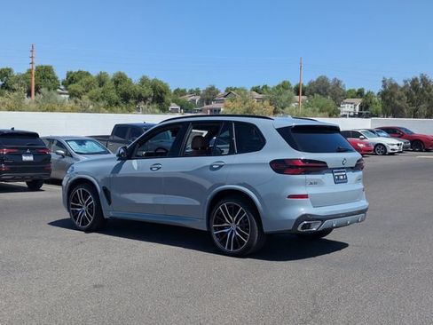 New 2026 BMW X5 sDrive40i w/ M Sport Package RWD image 8