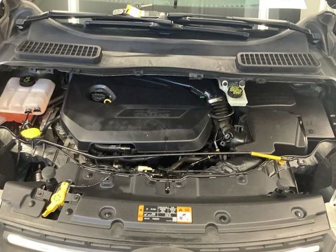 Used 2015 Ford Escape SE AWD/4WD image 8