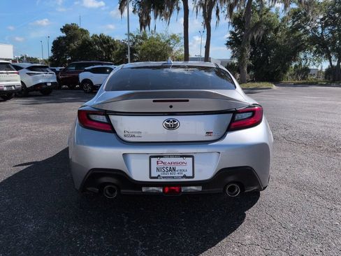 Used 2025 Toyota GR86 Premium w/ Performance Package RWD image 4