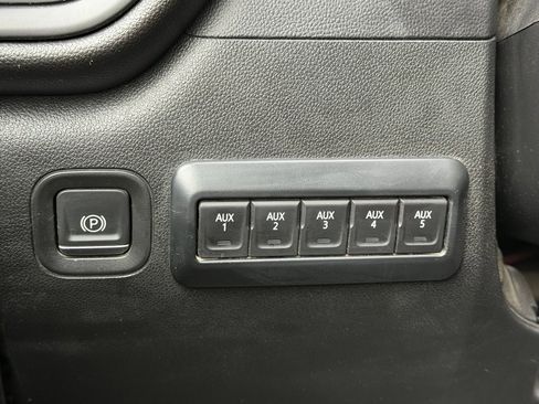 Used 2020 Chevrolet Silverado 2500 W/T image 18