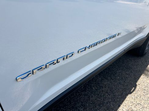 Used 2023 Jeep Grand Cherokee 4WD 4xe image 24