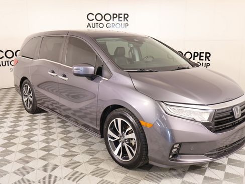 Used 2021 Honda Odyssey Touring image 1