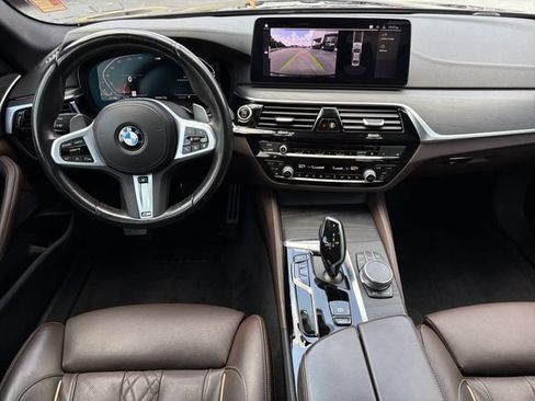 Used 2022 BMW 540i xDrive w/ M Sport Package AWD/4WD image 14