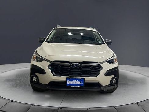 Used 2024 Subaru Crosstrek 2.0i Premium w/ Crosstrek Mirror Package AWD/4WD image 8