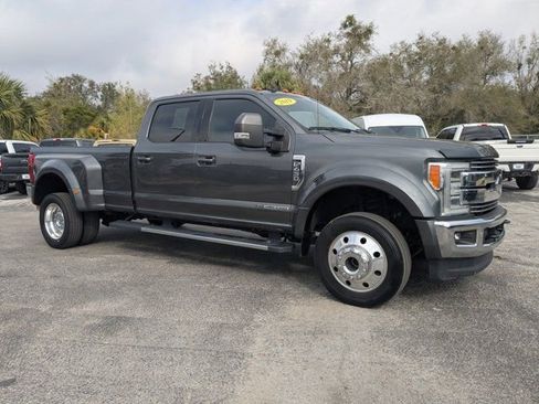 Used 2019 Ford F450 Lariat w/ Lariat Ultimate Package image 3
