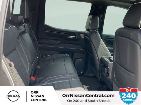 Used 2023 GMC Sierra 1500 AT4X AWD/4WD image 12
