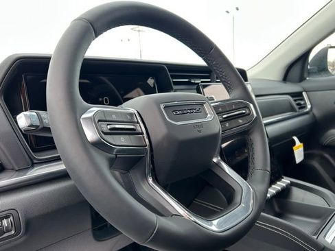 New 2026 GMC Terrain Denali image 37