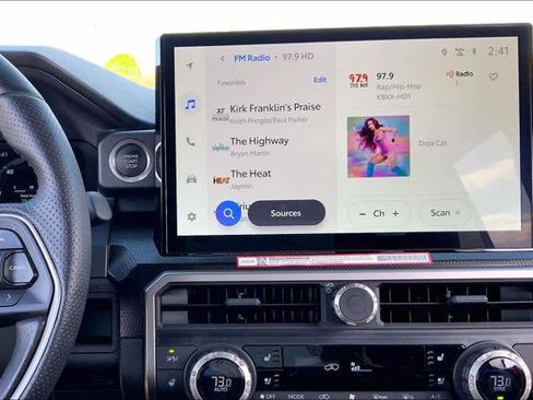 Certified 2025 Toyota 4Runner Limited image 6