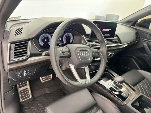 Used 2023 Audi SQ5 Premium Plus w/ Premium Plus Package AWD/4WD image 4