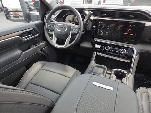New 2026 GMC Sierra 2500 Denali w/ Max Trailering Package AWD/4WD image 33