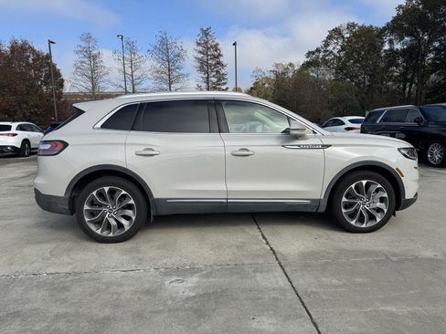 Used 2022 Lincoln Nautilus Reserve w/ Equipment Group 201A image 26