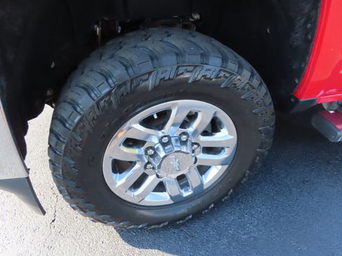 Used 2018 Chevrolet Silverado 2500 LTZ w/ Duramax Plus Package image 11