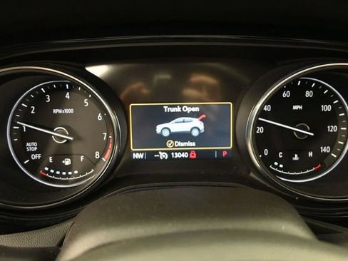 Used 2023 Buick Encore GX Select w/ Sport Touring Package FWD image 33