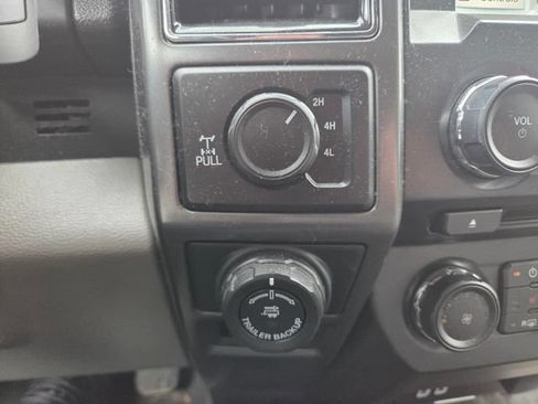 Used 2018 Ford F150 XLT w/ Equipment Group 302A Luxury AWD/4WD image 20