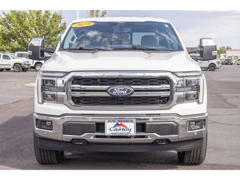 Used 2025 Ford F150 Lariat w/ Equipment Group 502A High AWD/4WD image 8