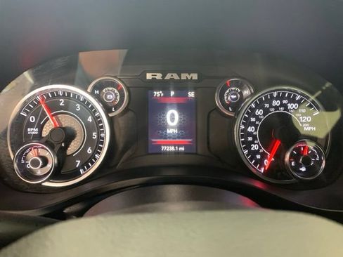 Used 2023 RAM 1500 Big Horn AWD/4WD image 25