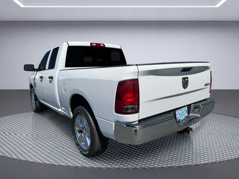 Used 2019 RAM 1500 Tradesman w/ Tradesman SXT Package AWD/4WD image 4