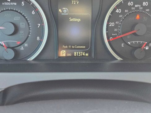 Used 2016 Toyota Camry SE FWD image 25