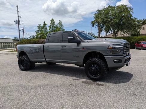 Used 2026 RAM 3500 Laramie w/ Night Edition AWD/4WD image 2